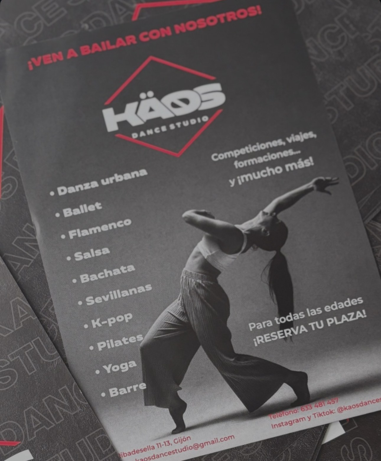 Folleto de Kaos Dance Studio: ven a bailar con nosotros